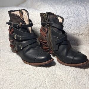 Freebird Crue Black Leather Ankle Boots